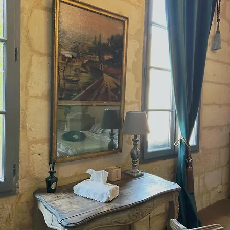 Cosy - 2eme Etage - Centre Historique *